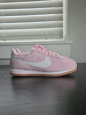 Pink Vintage Nike Cortez
